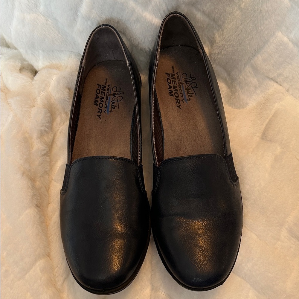 Life Stride Women's Classic Dark Navy Flats     size 10